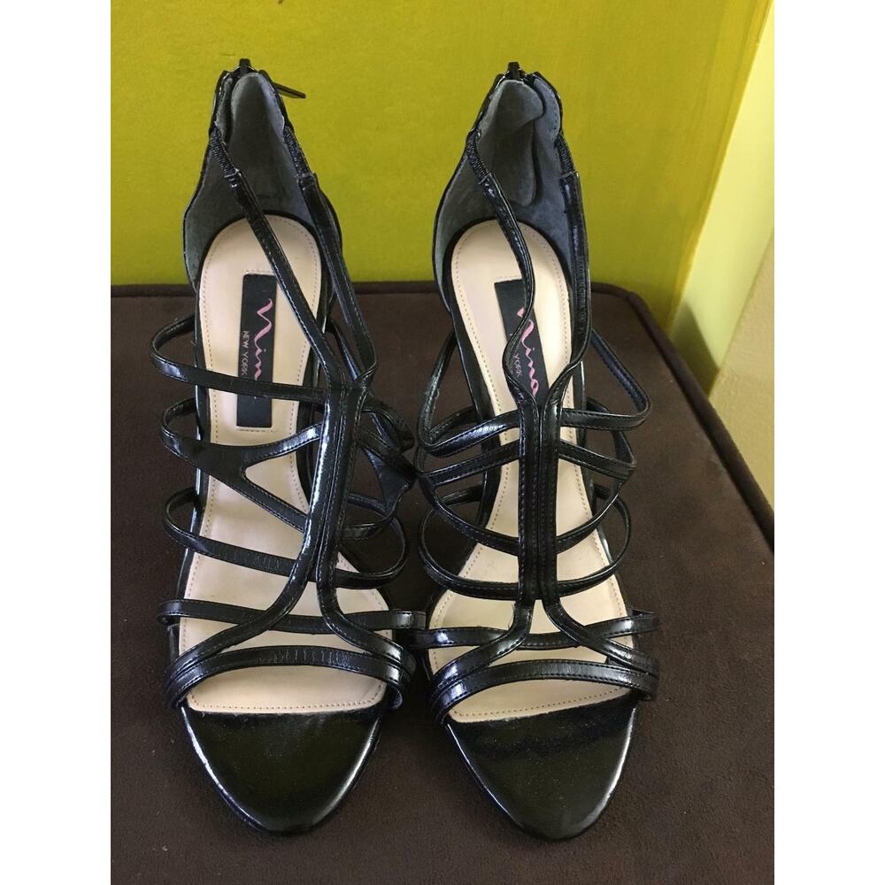 NINA New YORK Black STRAPPY High HEEL Sandals SHOES Size 6.5 ZIPPER Back Open